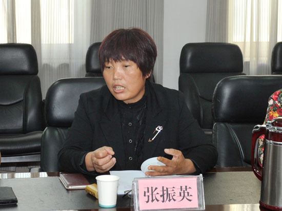 市人大常委会举行王铁良副主任接待代表日活动