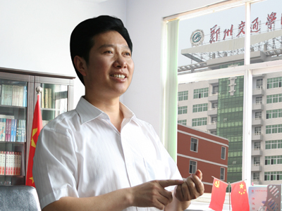 贯彻落实十七大精神大力发展高等职业教育