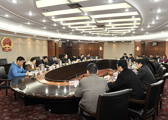 市人大常委会召开信访工作对口单位座谈会