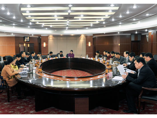 市人大常委会召开《郑州市轨道交通管理条例（草案）》初审会