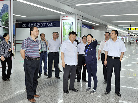 市人大常委会召开《郑州市轨道交通管理条例（草案审议修改稿）》征求意见座谈会