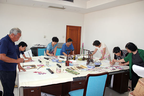 翟瑞兰老师赴市人大系统书画院授课辅导
