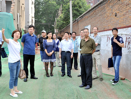 市人大常委会督导二七区监测点周边环境综合治理情况
