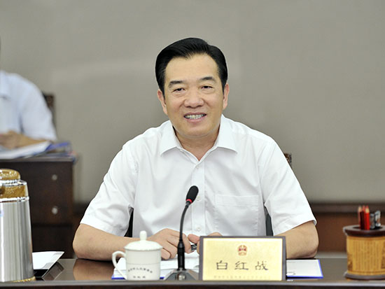 市十四届人大常委会召开第二十二次主任会议
