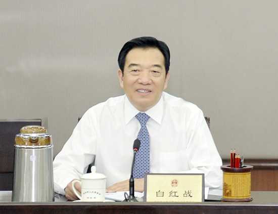 市人大常委会召开第三十二次主任会议
