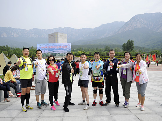 市人大常委会荣获市直机关第六届运动会登山比赛一等奖