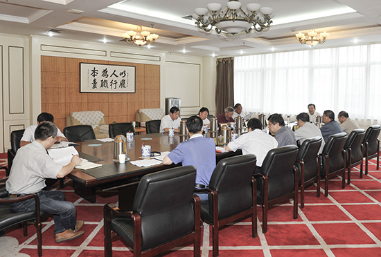 市人大常委会召开党组会议