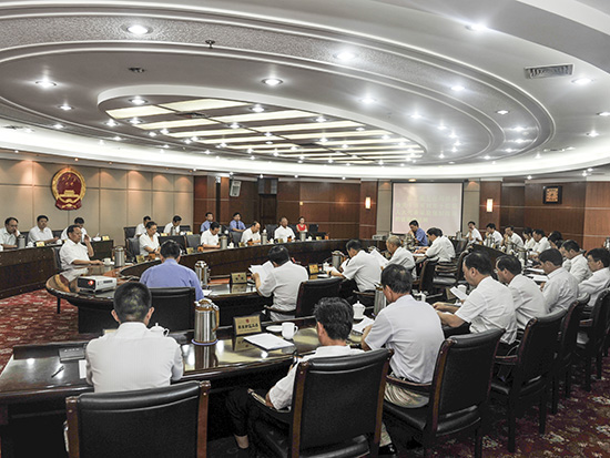 市人大常委会召开第三十八次主任会议