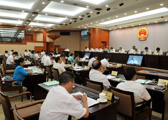 市人大常委会评议政府职能部门专项工作