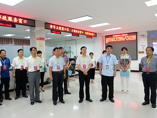 新郑市人大常委会视察“公检法”单位创新工作及监所工作