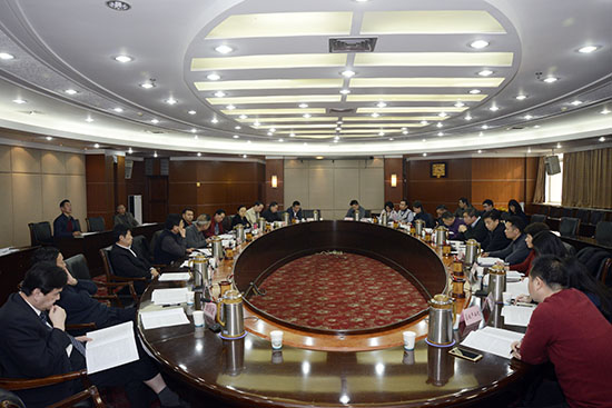 市人大常委会初审关于我市2016年国民经济和社会发展计划执行情况与2017年计划（草案）