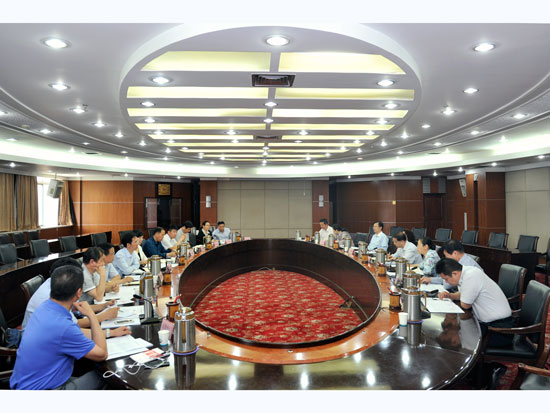 市人大教科文卫委员会召开对口联系部门座谈会