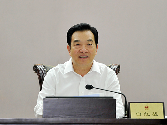 市人大常委会主任白红战主持会议