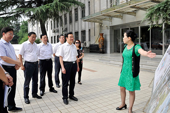 市人大常委会主任白红战调研四大历史文化片区建设情况