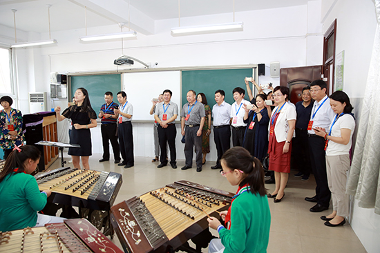 金水区人大常委会组织代表视察辖区代表建议办理工作