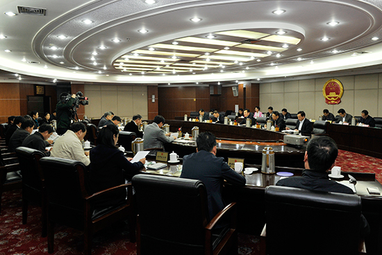 市人大常委会党组扩大会学习贯彻十九大会议精神——为加快推进郑州国家中心城市建设作出人大的新贡献