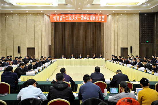 站位新时代展示新作为努力做高质量发展的排头兵——省委书记、省人大常委会主任谢伏瞻到郑州代表团与代表共同审议政府工作报告