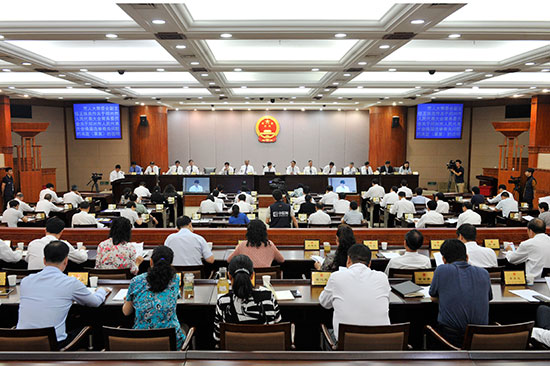 市十四届人大常委会第三十八次会议举行——市十五届人大一次会议6月下旬召开569名市人大代表下月中旬前选出