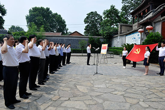 市人大常委会开展庆祝建党97周年主题活动