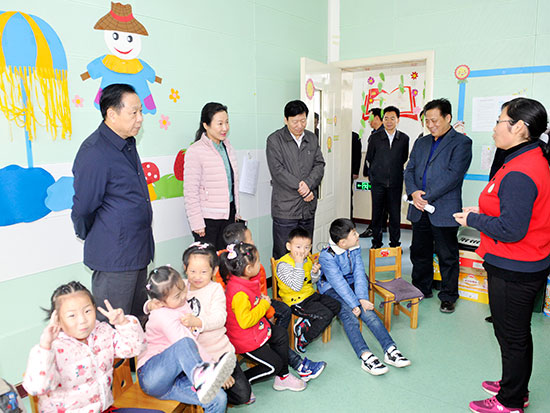 市人大常委会视察我市残疾预防和残疾人康复工作