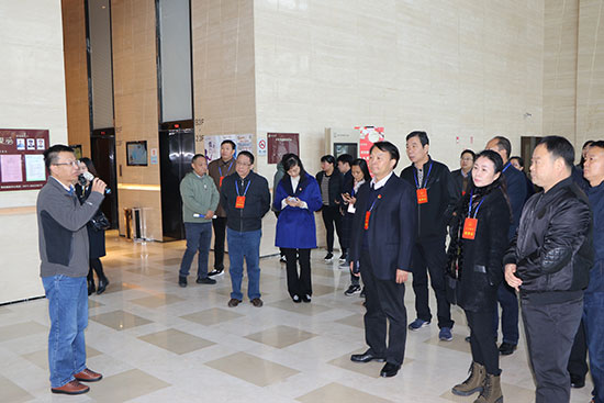 真抓实干主动作为推动全区楼宇（总部）经济又好又快发展——二七区人大常委会组织视察全区楼宇（总部）经济工作