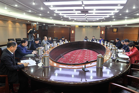 市人大常委会召开民主生活会以整改实际成效践行“两个维护”