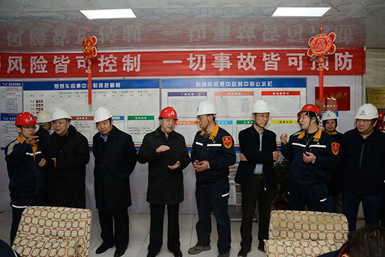 市人大常委会视察我市税收工作情况