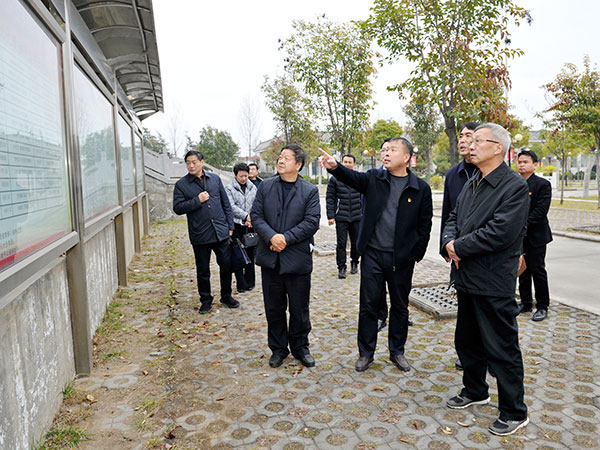 市人大常委会副主任王广灿开展联系群众活动