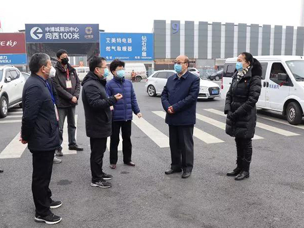 【抗疫记事】市人大常委会主任胡荃一行到凤凰台街道调研新型冠状病毒感染的肺炎疫情防控工作