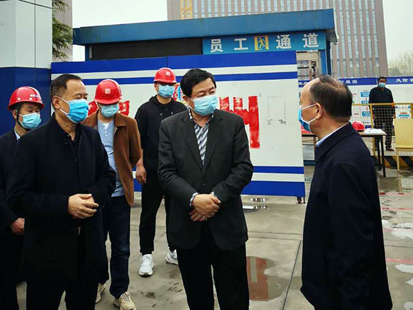 市人大常委会副主任王福松调研督导上街区“三送一强”工作