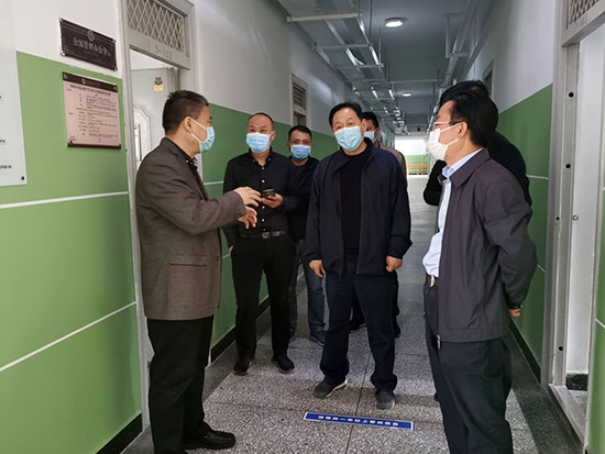 市大常委会副主任赵新中督查惠济区复学情况和疫情防控工作落实情况