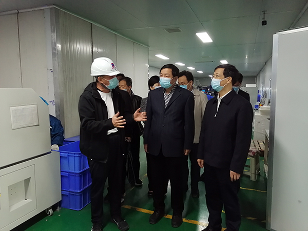 郑州市人大常委会副主任王福松、市政府副市长万正峰到上街调研