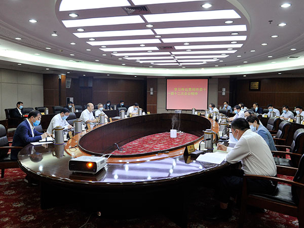 市人大常委会召开党组（扩大）会议传达学习市委十一届十二次全会精神