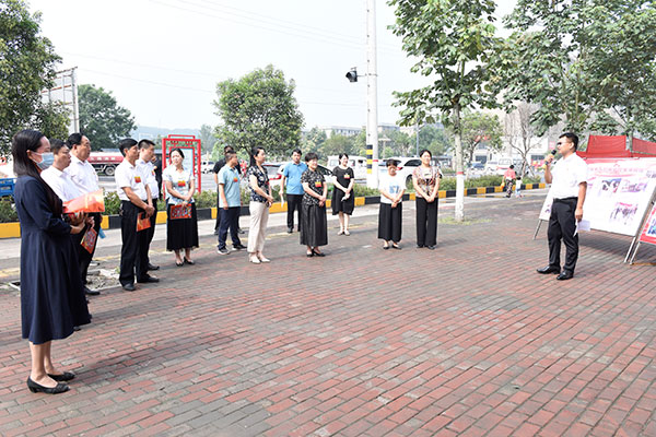 新密市人大常委会开展退役军人服务保障体系建设情况视察暨“八一”慰问活动