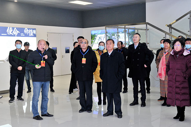驻郑省人大代表集中视察郑州和洛阳