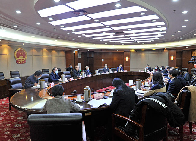 市十五届人大常委会第二十一次会议举行列席代表座谈会