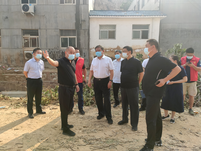 袁三军副主任到巩义市督导灾后重建和疫情防控工作