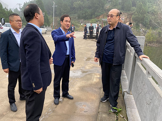 胡荃督导黄河防汛和灾后重建工作严格落实防汛措施确保沿岸群众安全