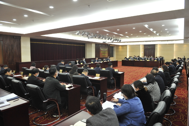 市人大常委会专题询问我市道路综合改造情况