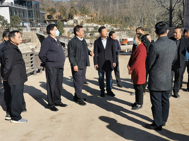 袁三军副主任赴新密视察美丽乡村建设工作