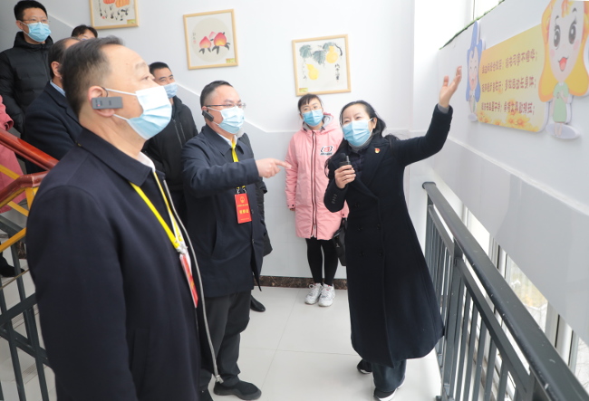 惠济区人大常委会组织驻惠的市人大代表开展集中视察