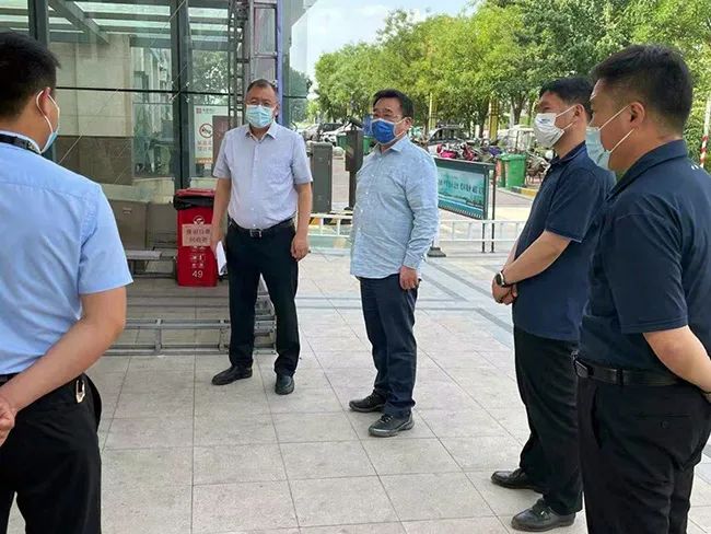航空港区人大工委组织开展《决定》执法检查
