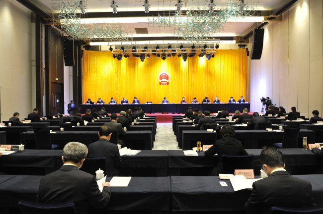 市十五届人大常委会举行第四十一次会议