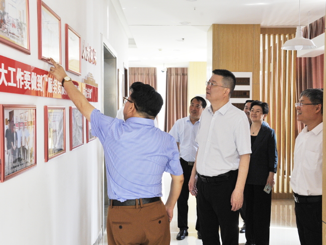 魏东副主任赴高新区调研开发区人大工作情况