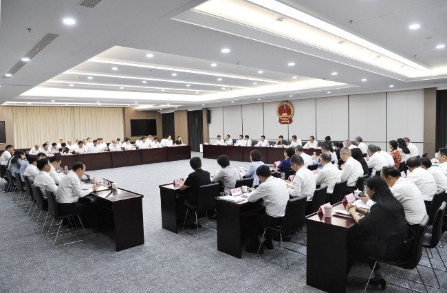 努力把人民群众的“呼声”变成“掌声”——郑州市人大常委会专题询问剑指普通高中建设发展