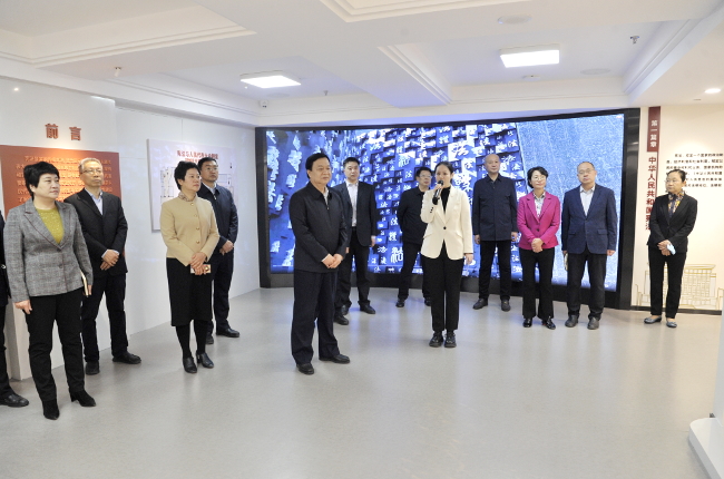 宪法与人民代表大会制度郑州宣传基地今日揭牌