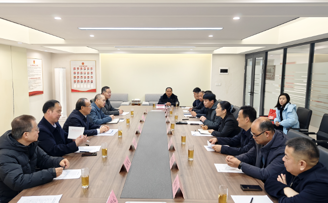 市人大常委会副主任周亚民进代表联络站开展联系群众活动