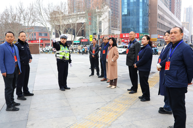 中原区人大常委会对《道路交通安全法》贯彻执行情况开展执法检查