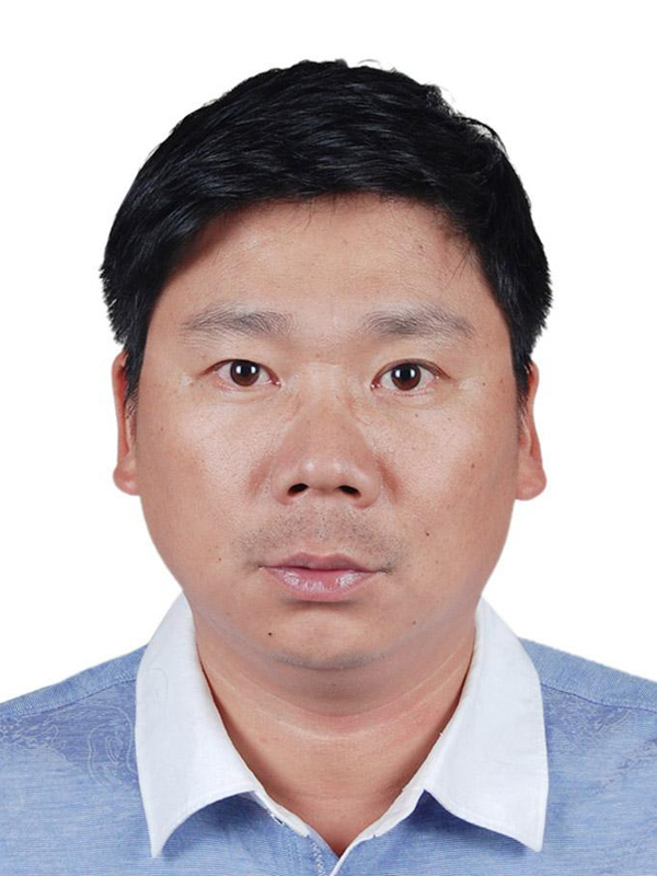 新密 代表团姓名:李清四民族:汉族代表团:新密 代表团姓名:杨昆峰民族