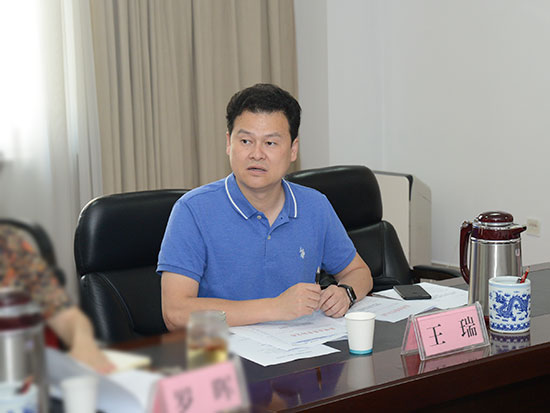 市人大常委会开展法建强副主任接待代表日活动